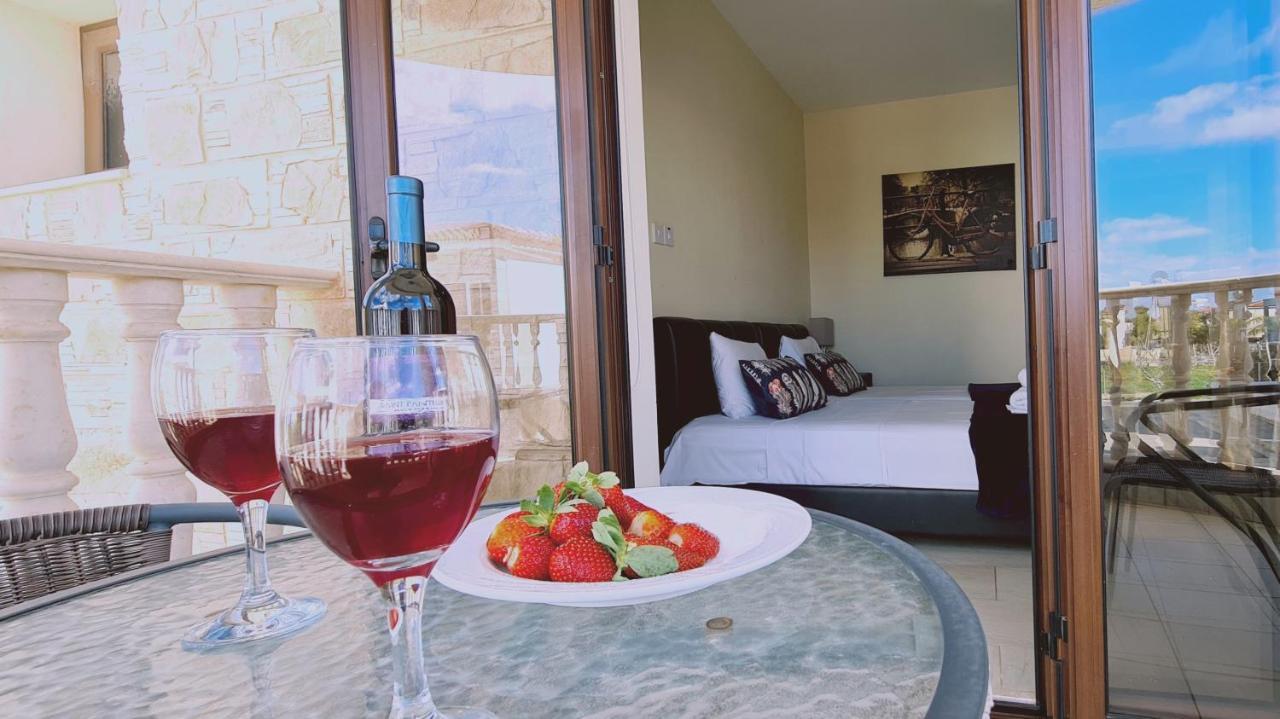 Stay Ocean View Villa Paralímni Eksteriør bilde